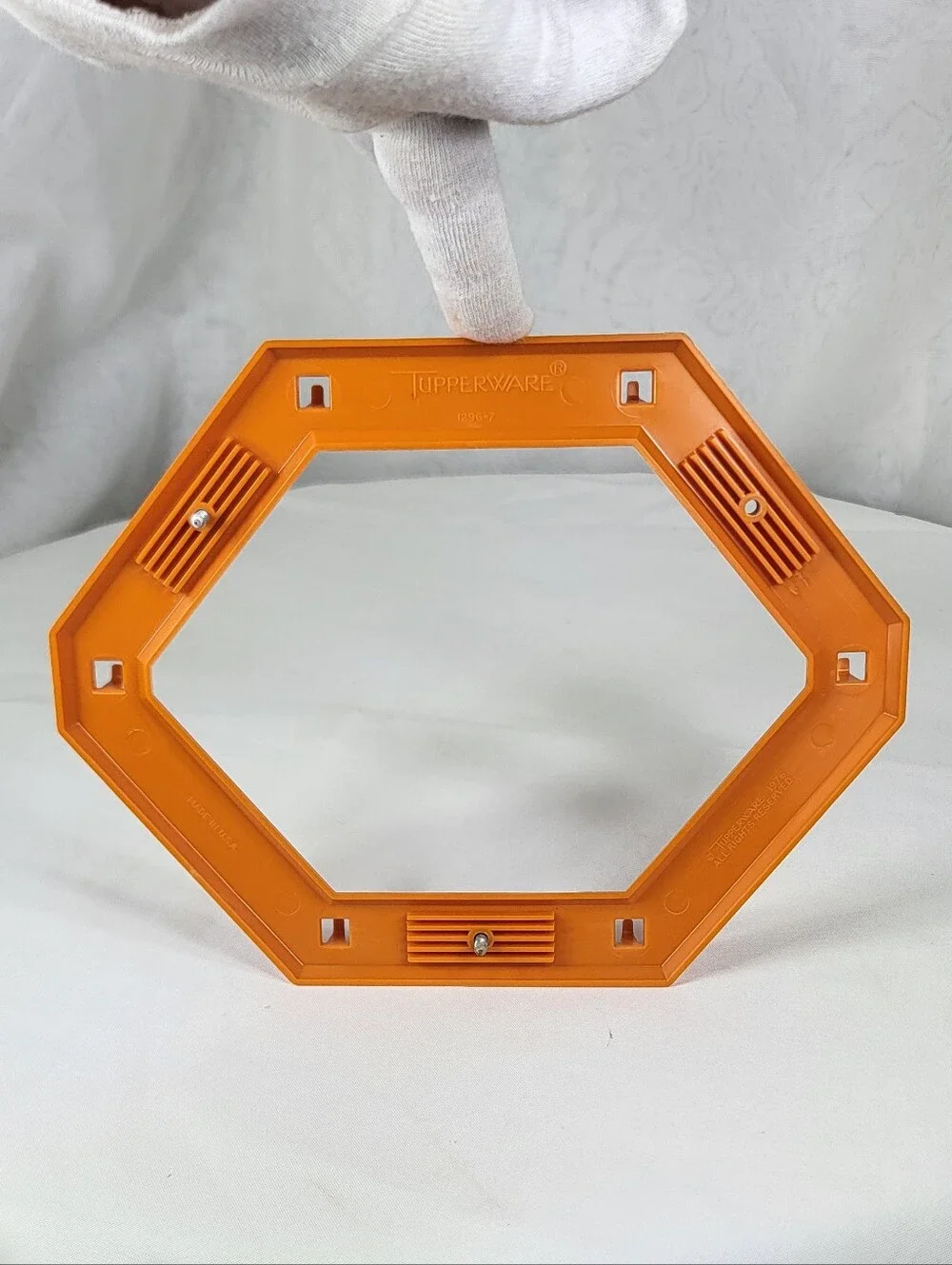 Tupperware #1296-7 Bright Orange Hexagon Wall Hook Rack